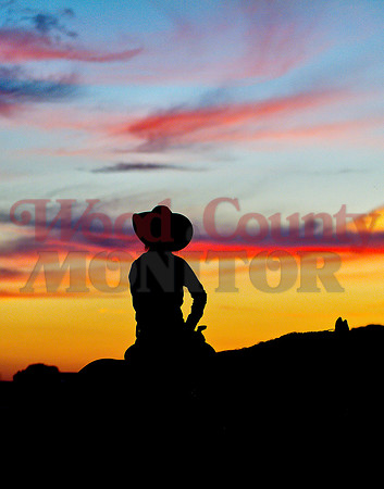 _1203859 sunset silhouette