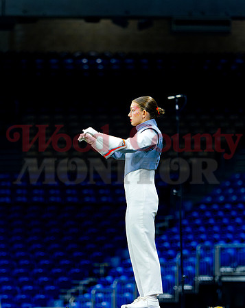 _B062670 Audria Bynum conducts