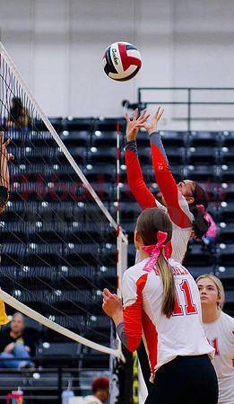 _1375321 Kyra Jackson wins net