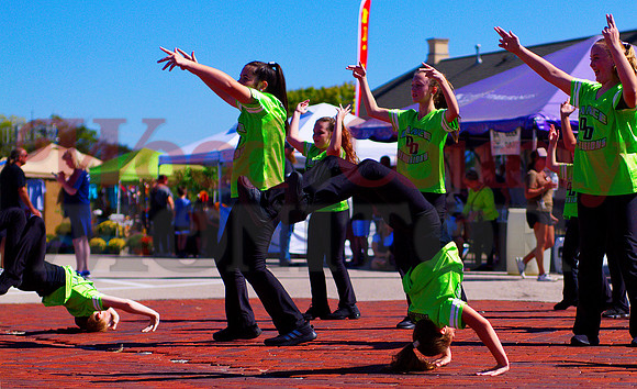 _1332828 flip finish