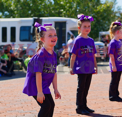 _1332723 pre-dance excitement