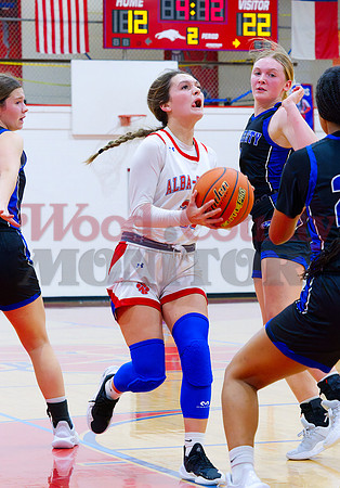 _B223799 Joecey Lewers drives