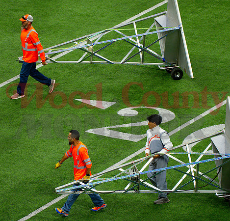 _B062474 crew