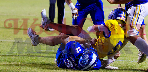 _A040923 Jacob Powell sacks
