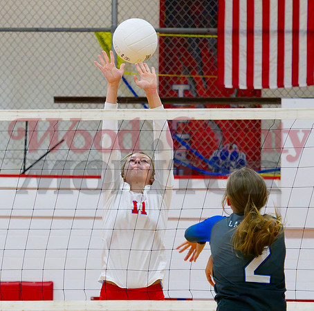 _9170327 Averi Stevenson guards net