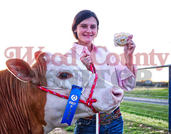 _1114464 Bailee Bishop-Wright with sr show steer buckle